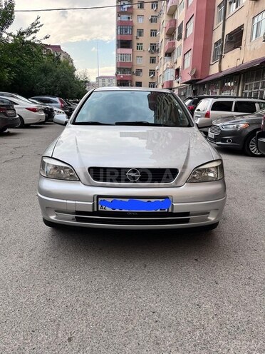Opel Astra-1