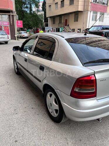 Opel Astra-5