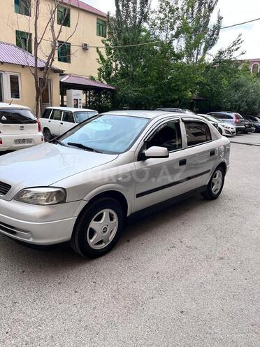 Opel Astra-10