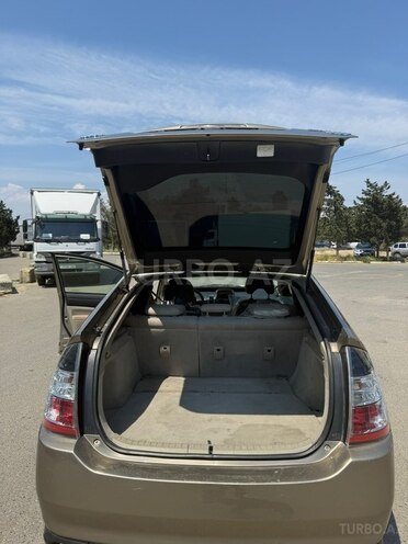 Toyota Prius-20