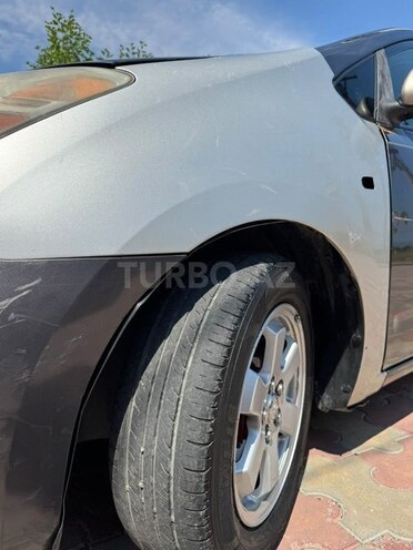 Toyota Prius-4