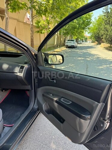 Toyota Prius-9