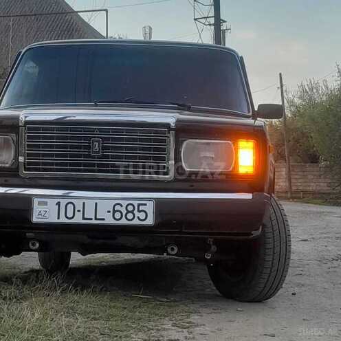 LADA (VAZ) 2107-5