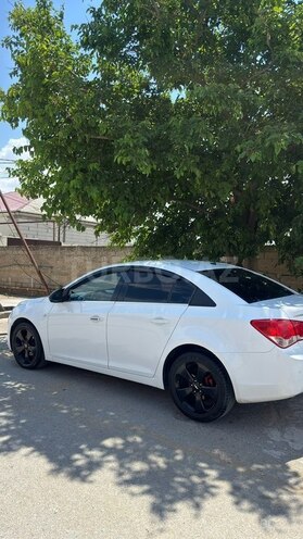Chevrolet Cruze-4