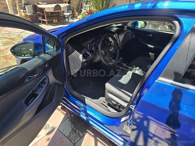 Chevrolet Cruze-6