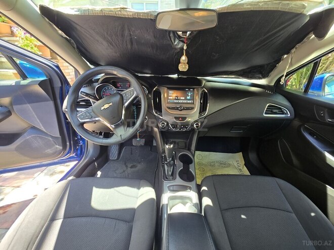 Chevrolet Cruze-7
