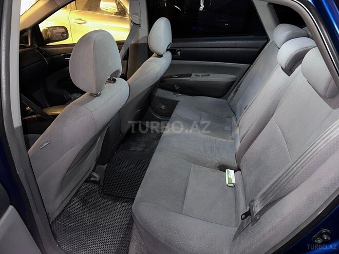 Toyota Prius-4