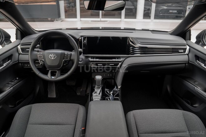 Toyota Camry-10