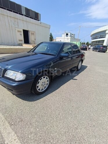 Mercedes C 180-3