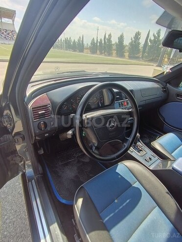 Mercedes C 180-12