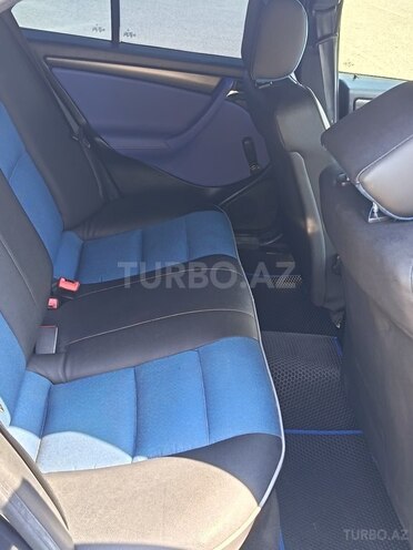 Mercedes C 180-10