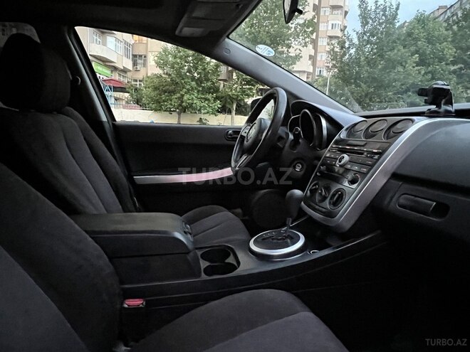 Mazda CX-7-9