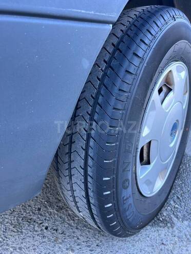 Ford Transit-7