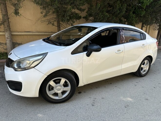 Kia Rio-4