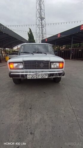 LADA (VAZ) 2107-1