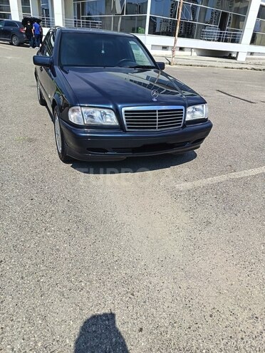 Mercedes C 180-2