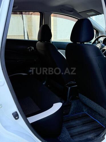 Nissan Note-6