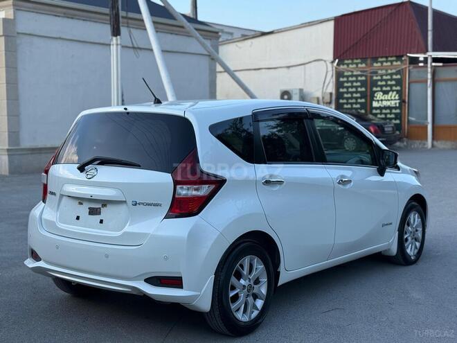 Nissan Note-16