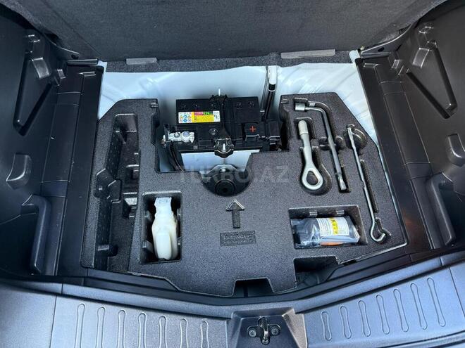 Nissan Note-2