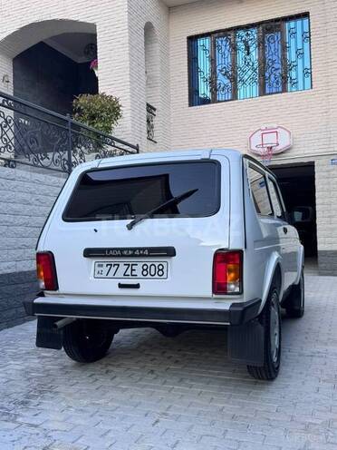 LADA (VAZ) Niva-2