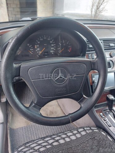 Mercedes C 220-10