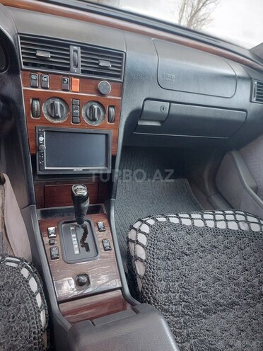 Mercedes C 220-11