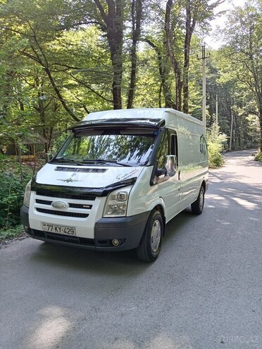Ford Transit-1