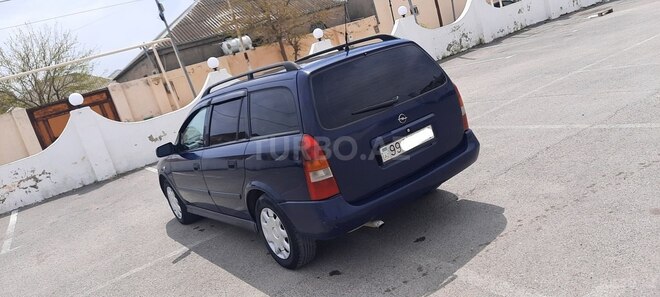 Opel Astra-2