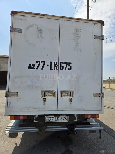 Ford Transit-12