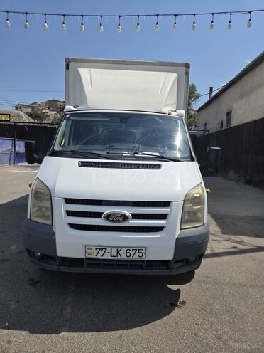 Ford Transit-1