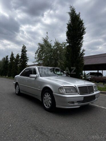 Mercedes C 240-2