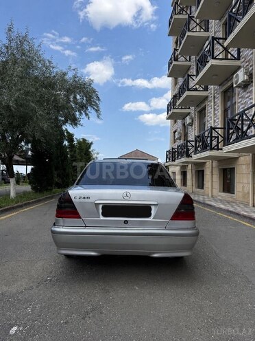 Mercedes C 240-5