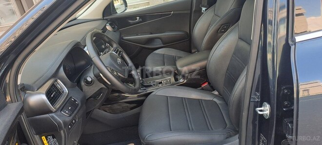 Kia Sorento-10
