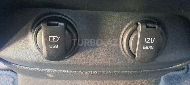 Kia Sorento-19