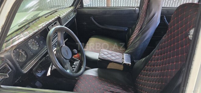 LADA (VAZ) 2107-5