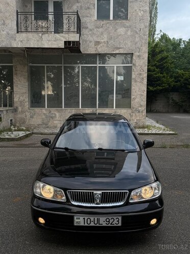 Nissan Sunny-2