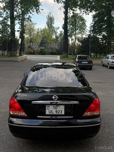 Nissan Sunny-8