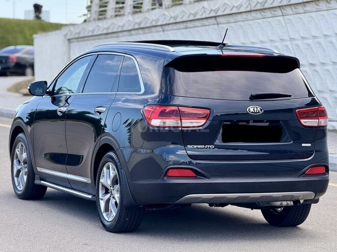 Kia Sorento-11