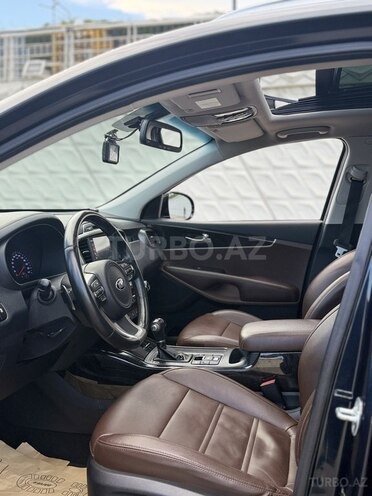 Kia Sorento-15
