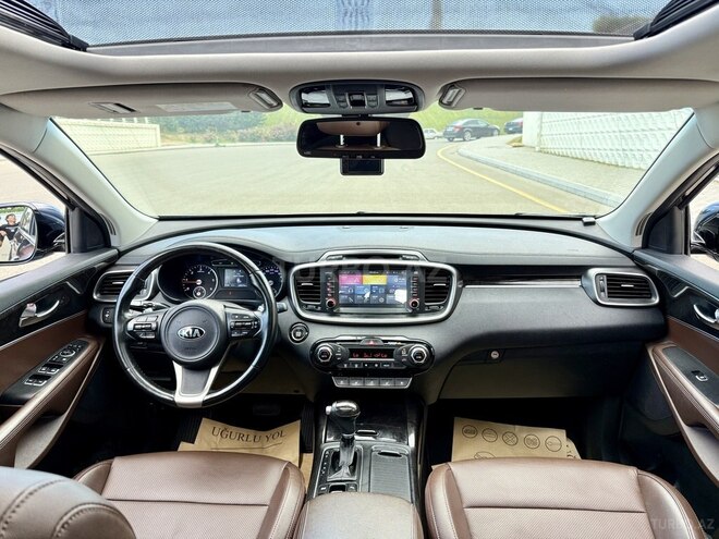 Kia Sorento-13