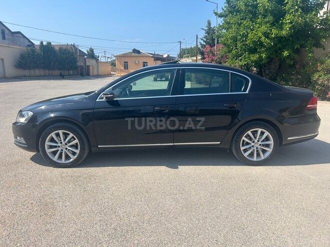 Volkswagen Passat-4