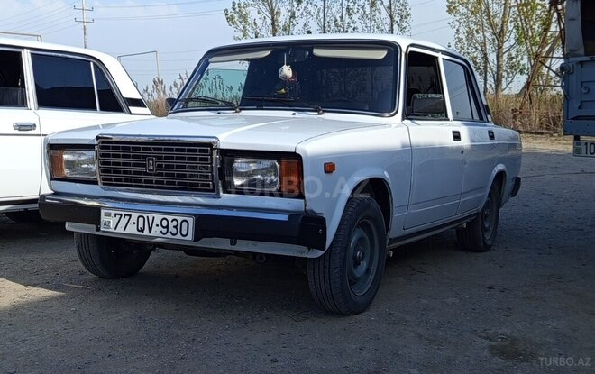 LADA (VAZ) 2107-4