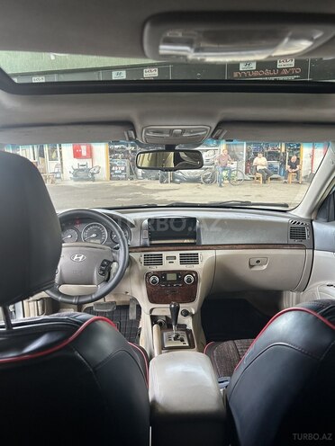 Hyundai Sonata-2