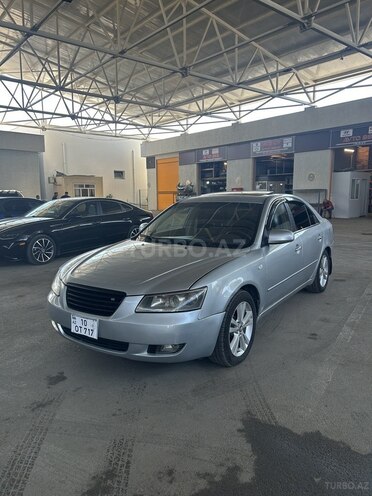 Hyundai Sonata-5