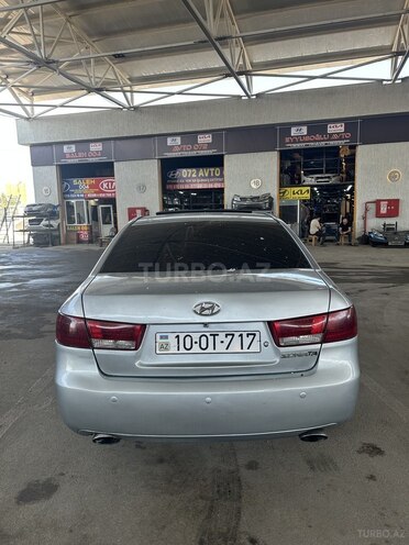Hyundai Sonata-6