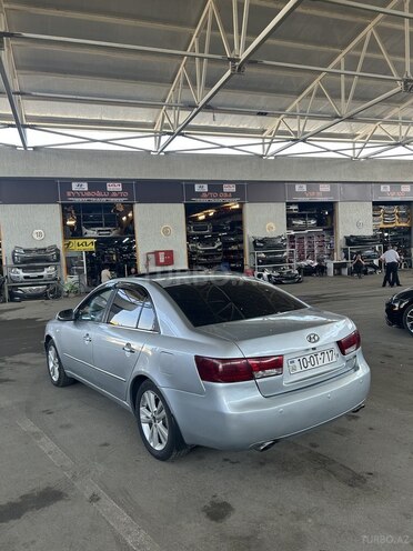 Hyundai Sonata-7