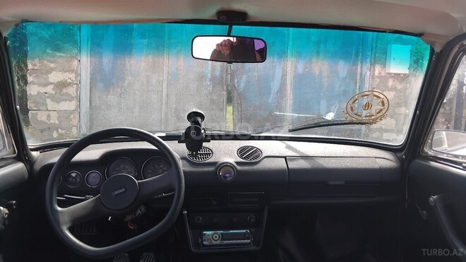 LADA (VAZ) 2106-4