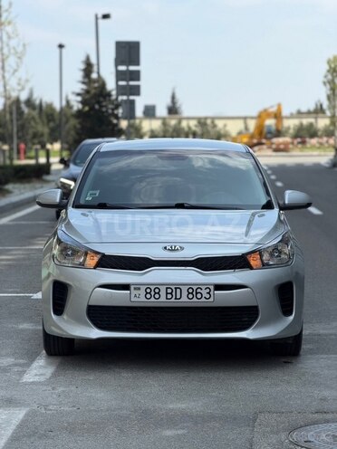 Kia Rio-2