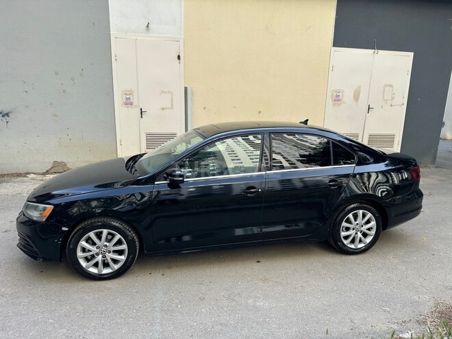 Volkswagen Jetta-3