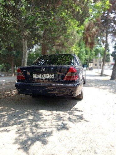 Mercedes C 180-3